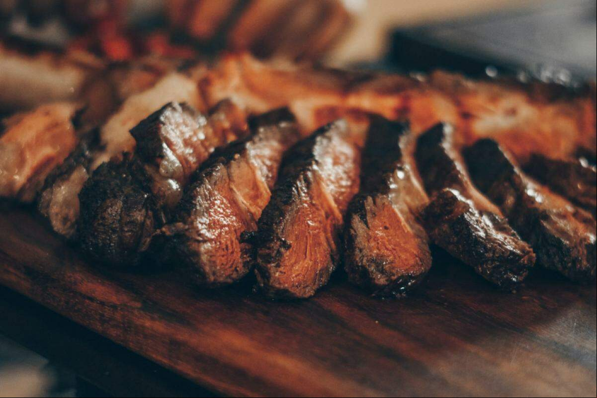 Policial federal consumiu picanha e 16 chopes, se recusou a pagar a conta e acabou detido.