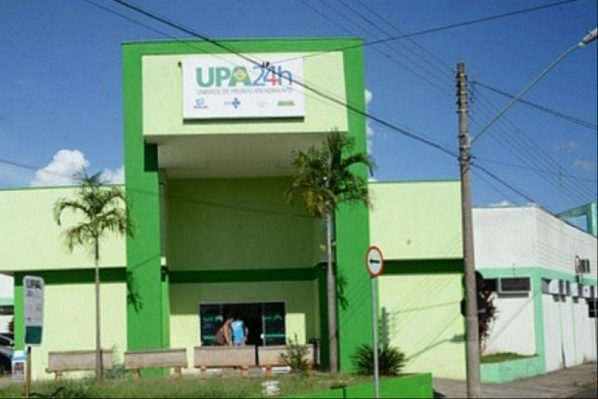 Edson Santos Pinheiro morreu na calçada depois de ser atendido e liberado na UPA.